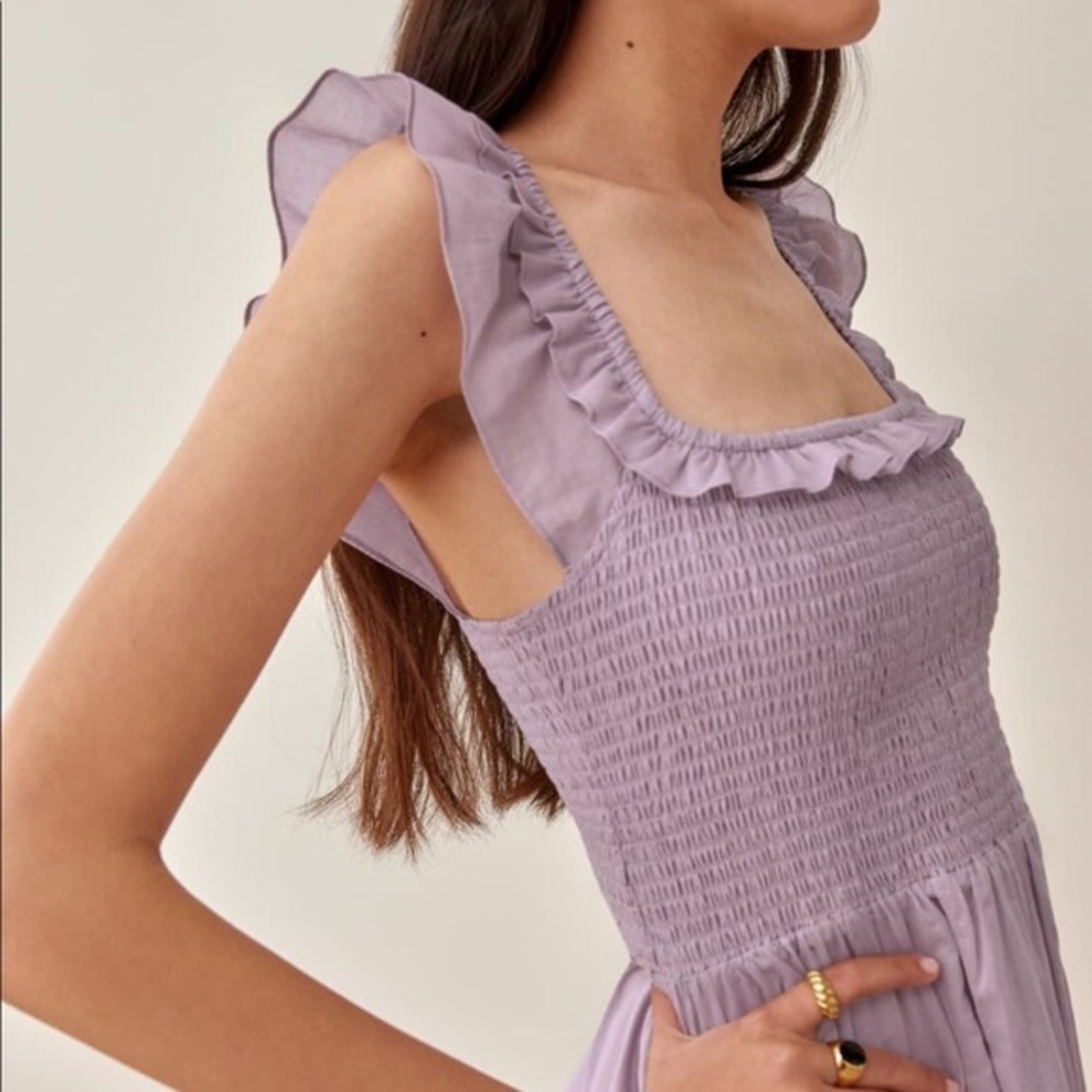 REFORMATION Noreen Smocked Ruffle Dress Midi Organic Cotton Lilac - Picture 4 of 14
